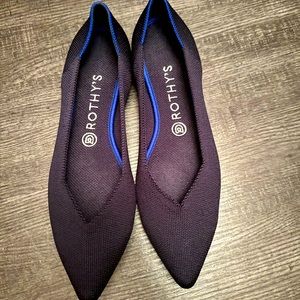 Rothy’s - The Point in Navy Size 9